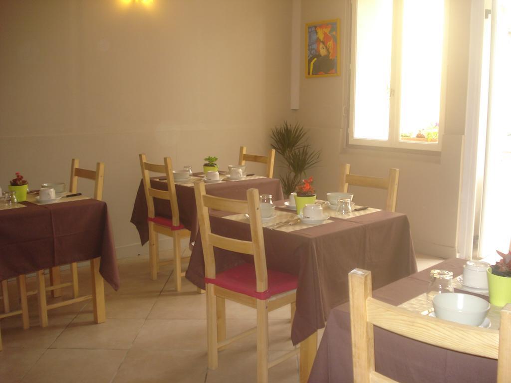Le Terminus Hotel Tarascon Kültér fotó