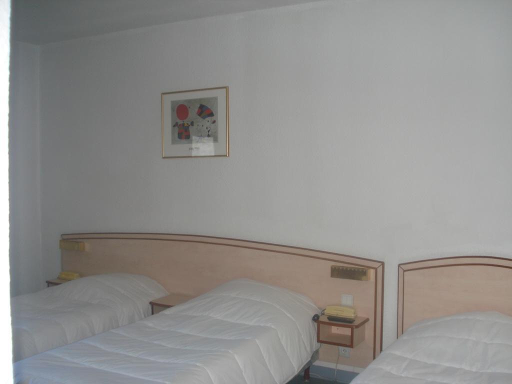 Le Terminus Hotel Tarascon Kültér fotó