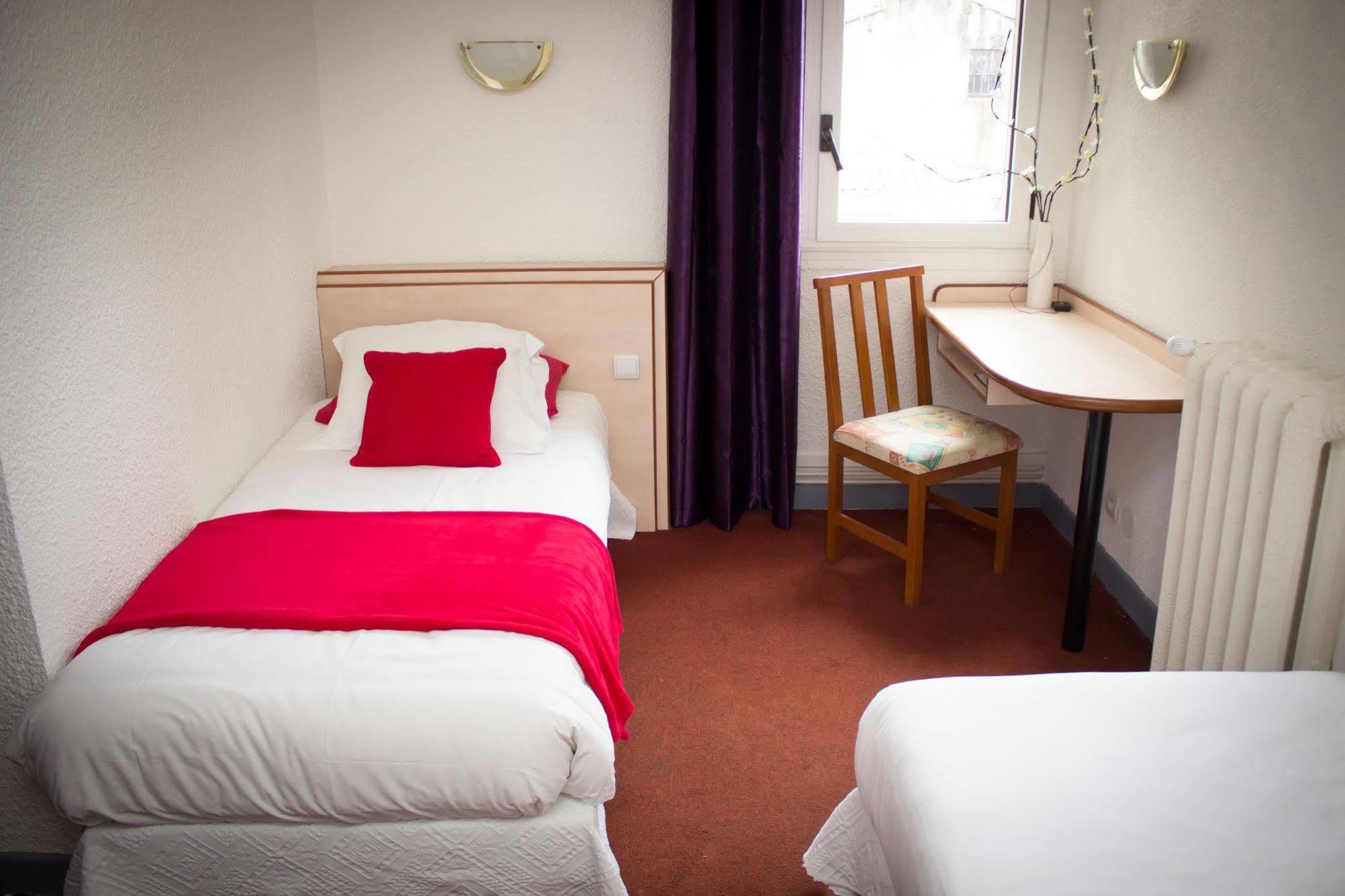 Le Terminus Hotel Tarascon Kültér fotó